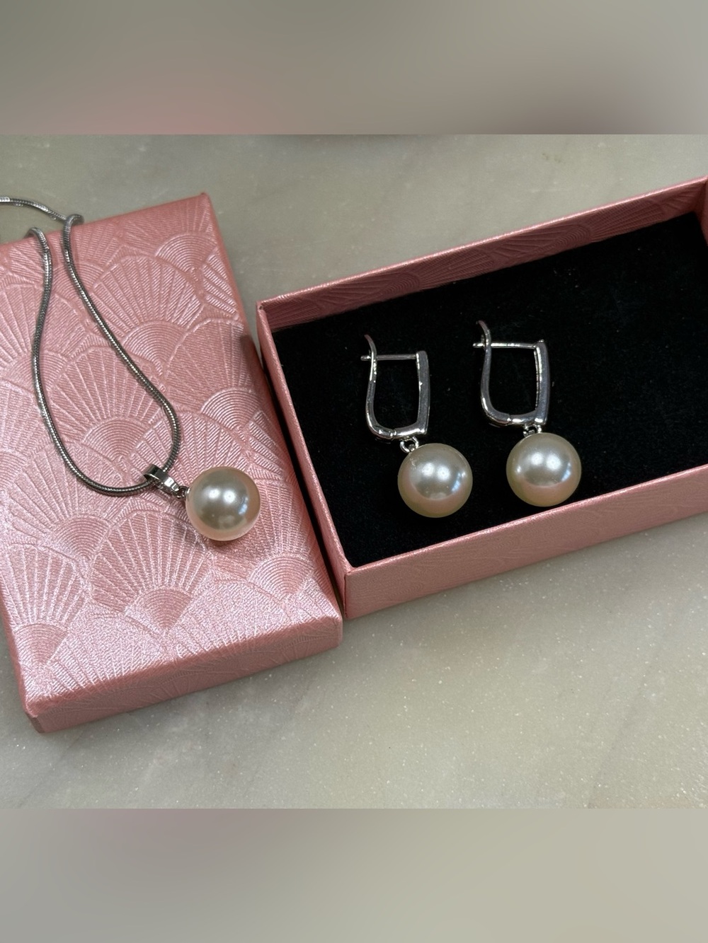 Faux Pearl Minimalist Earrings and Necklace set